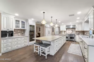 4945 E Cheery Lynn Rd, Phoenix, AZ 85018 - Photo 5