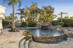 4945 E Cheery Lynn Rd, Phoenix, AZ 85018 - Photo 37