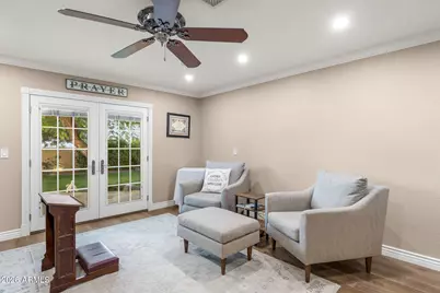 4945 E Cheery Lynn Road, Phoenix, AZ 85018 - Photo 23