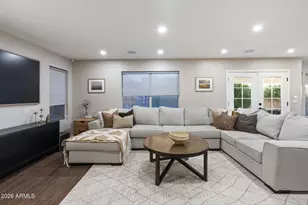 3401 E Oraibi Dr, Phoenix, AZ 85050 - Photo 9