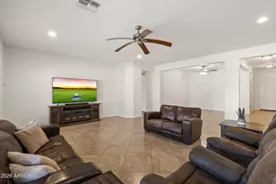 9964 W Patrick Ln, Peoria, AZ 85383 - Photo 13