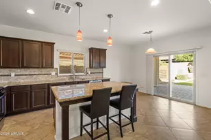 9964 W Patrick Ln, Peoria, AZ 85383 - Photo 9