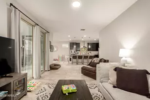 767 W Browning Pl, Chandler, AZ 85286 - Photo 9