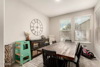 767 W Browning Place, Chandler, AZ 85286 - Photo 5