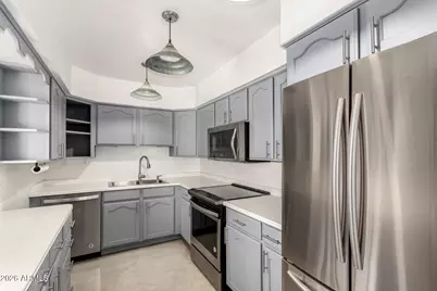 3655 N 5th Avenue #114, Phoenix, AZ 85013 - Photo 11