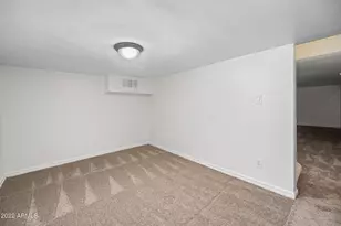 3949 E Earll Dr, Phoenix, AZ 85018 - Photo 21