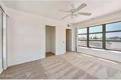3949 E Earll Drive #Apt 14, Phoenix, AZ 85018 - Photo 25