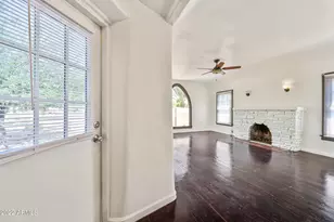 3949 E Earll Dr, Phoenix, AZ 85018 - Photo 3