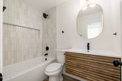 2437 E Tamarisk Avenue, Phoenix, AZ 85040 - Photo 25