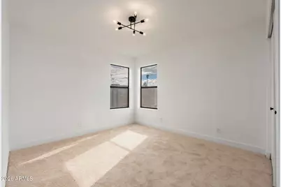 2437 E Tamarisk Avenue, Phoenix, AZ 85040 - Photo 21