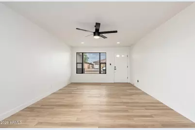 2437 E Tamarisk Avenue, Phoenix, AZ 85040 - Photo 7