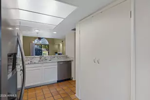 2724 W Desert Cove Ave, Phoenix, AZ 85029 - Photo 15