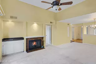 2724 W Desert Cove Ave, Phoenix, AZ 85029 - Photo 9