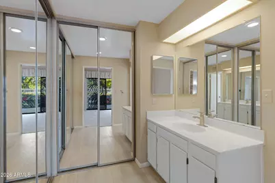 2724 W Desert Cove Avenue, Phoenix, AZ 85029 - Photo 19