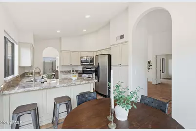 8859 S Grandview Drive, Tempe, AZ 85284 - Photo 1