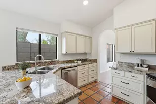 8859 S Grandview Dr, Tempe, AZ 85284 - Photo 15