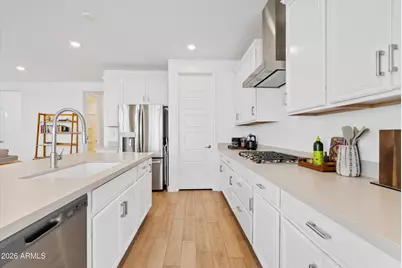 10018 E Trent Avenue, Mesa, AZ 85212 - Photo 5