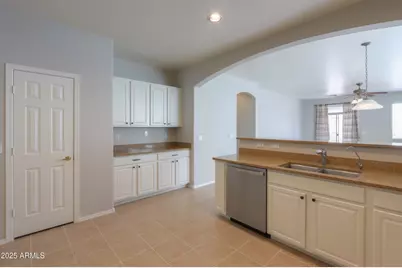 43460 W Caven Drive, Maricopa, AZ 85138 - Photo 15