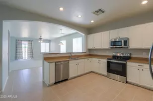 43460 W Caven Dr, Maricopa, AZ 85138 - Photo 5