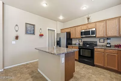 33408 N Falcon Trail, San Tan Valley, AZ 85144 - Photo 11