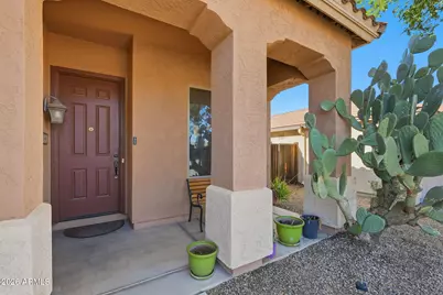 33408 N Falcon Trail, San Tan Valley, AZ 85144 - Photo 3