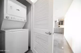 2323 N Central Ave, Phoenix, AZ 85004 - Photo 33