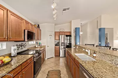 2427 E Hancock Trail, Casa Grande, AZ 85194 - Photo 15