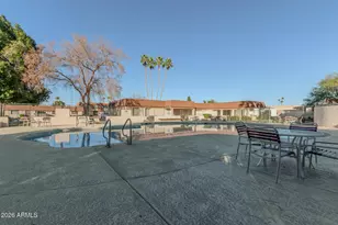 1627 E Logan Dr, Tempe, AZ 85282 - Photo 7