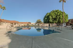 1627 E Logan Dr, Tempe, AZ 85282 - Photo 35