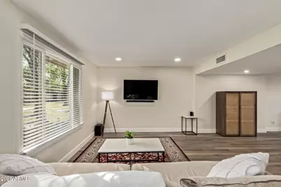 1627 E Logan Drive, Tempe, AZ 85282 - Photo 7