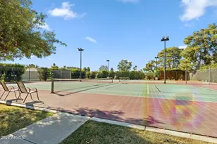 114 E San Miguel Ave, Phoenix, AZ 85012 - Photo 15