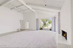 114 E San Miguel Ave, Phoenix, AZ 85012 - Photo 7