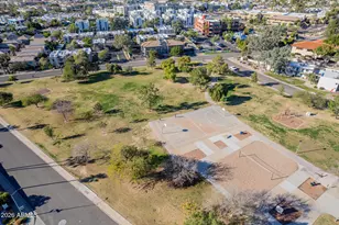 7300 N Dreamy Draw Dr, Phoenix, AZ 85020 - Photo 31