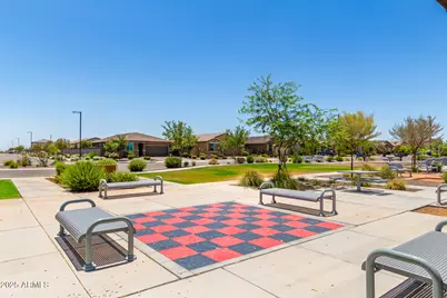 17320 W Daley Lane, Surprise, AZ 85387 - Photo 39