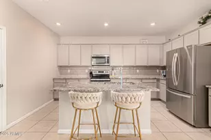 17320 W Daley Ln, Surprise, AZ 85387 - Photo 3