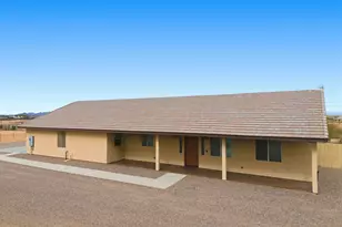 2770 E Davis Pass, Eloy, AZ 85131 - Photo 3