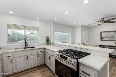 7720 E 3rd Street, Scottsdale, AZ 85251 - Photo 11