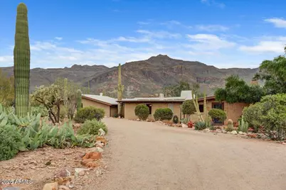 10860 E Maverick Trail, Gold Canyon, AZ 85118 - Photo 3