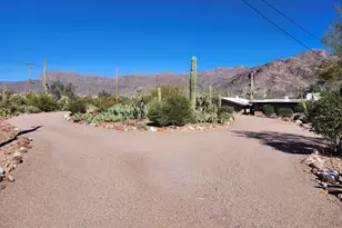 10860 E Maverick Trail, Gold Canyon, AZ 85118 - Photo 1