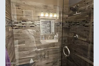 285 W Washington Avenue, Gilbert, AZ 85233 - Photo 13