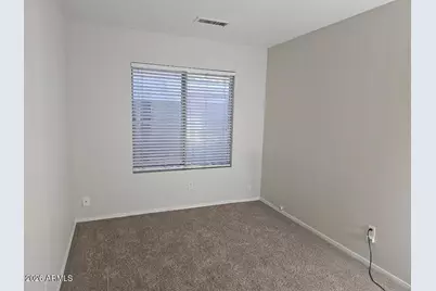 285 W Washington Avenue, Gilbert, AZ 85233 - Photo 9