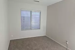 285 W Washington Ave, Gilbert, AZ 85233 - Photo 9