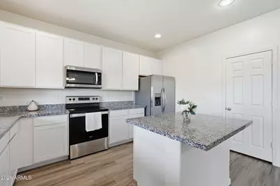 17572 W Country Club Terrace, Surprise, AZ 85387 - Photo 9