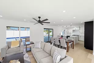 342 E Orangewood Ave, Phoenix, AZ 85020 - Photo 7