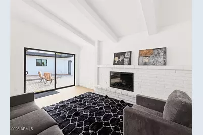 342 E Orangewood Avenue, Phoenix, AZ 85020 - Photo 11