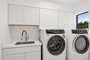 342 E Orangewood Ave, Phoenix, AZ 85020 - Photo 39