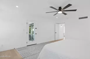 342 E Orangewood Ave, Phoenix, AZ 85020 - Photo 19