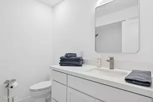 342 E Orangewood Ave, Phoenix, AZ 85020 - Photo 33