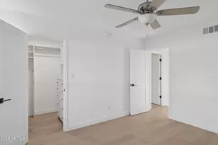 342 E Orangewood Ave, Phoenix, AZ 85020 - Photo 31