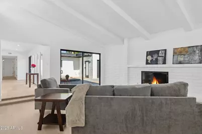 342 E Orangewood Avenue, Phoenix, AZ 85020 - Photo 9